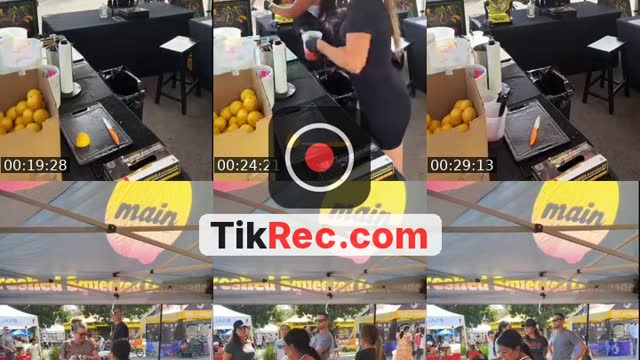 @main.squeeze.lemonade TikTok live from 2026-10-04