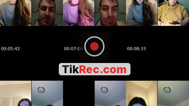 TikTok live: She’s so back! by @fww_aili