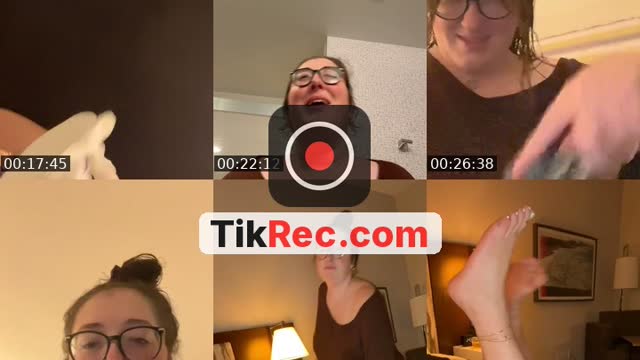 TikTok live: Oh hey by @squib132