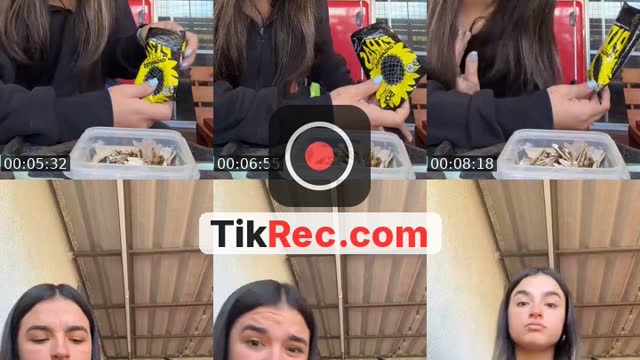 @alexiapeszano TikTok live from 2026-10-05
