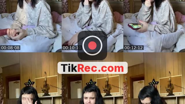 TikTok live: Chilling by @ilovemybaby011625