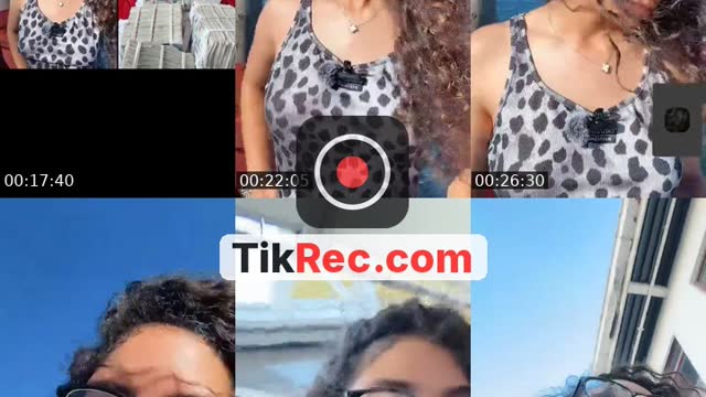 TikTok live: suck my balls btch by @jarelis305