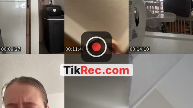 TikTok live: 👀👀👀 by @badazzbri