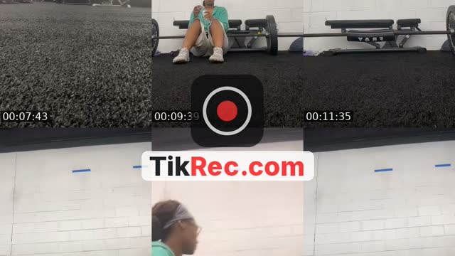 @theonlyonesmiles__ TikTok live from 2026-10-06