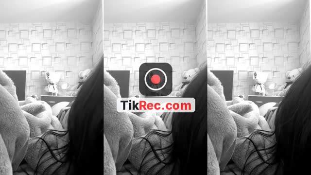 @aleksandra_arr TikTok live