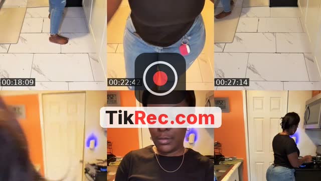 TikTok live: Hey yall 💕 by @geeshreesh