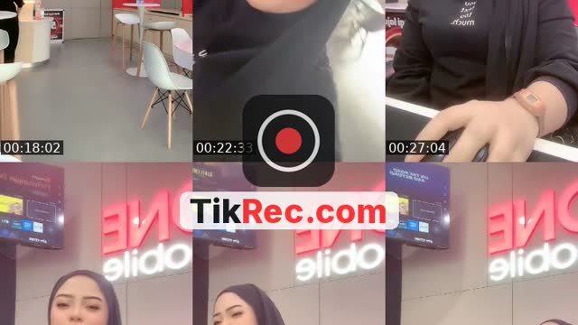 @megan_yeuw TikTok live from 2026-10-07