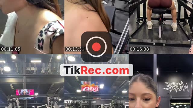 TikTok live: Back day by @bernalsophia