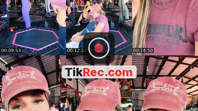 @monicasanchez535 TikTok live from 2026-10-07