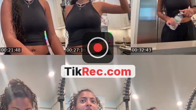 @sydnerellllla TikTok live from 2026-10-07