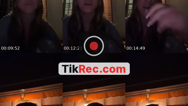 @alba.nunell TikTok live from 2026-10-07