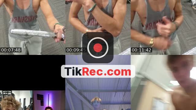 TikTok live: gym live by @fxwlie