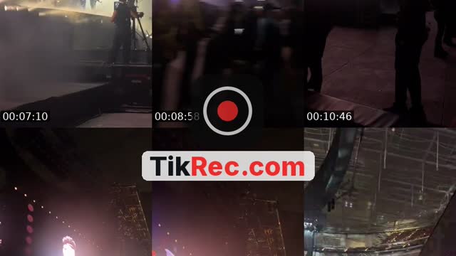 TikTok live: Bruno Mars concert front row by @ilikeskinnydipping