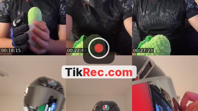 TikTok live: Calm night by @jiekarossecretaccount