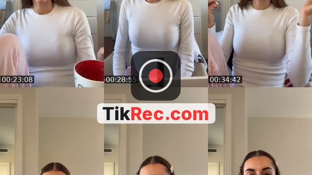 @saraatoribio TikTok live from 2026-10-08
