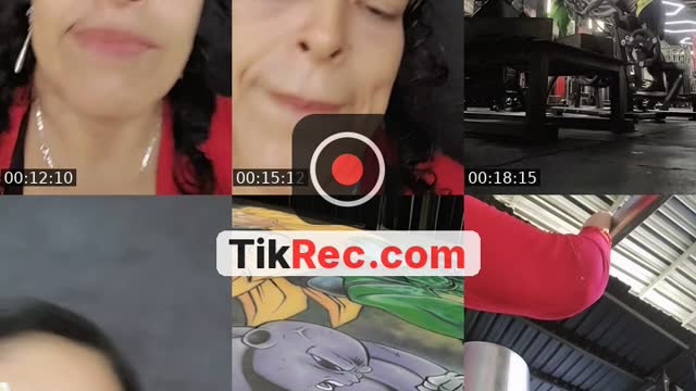 TikTok live: vive la vida es una sola 🥳 by @keroetoske5