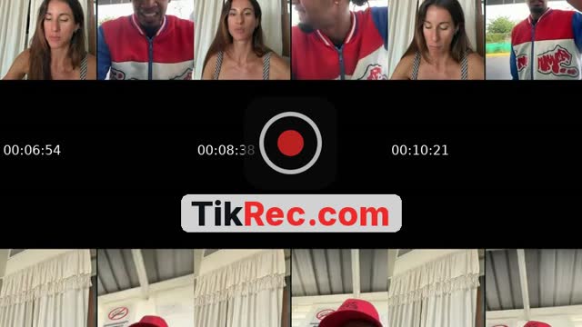 @djcarlaalvarezc TikTok live from 2026-10-08