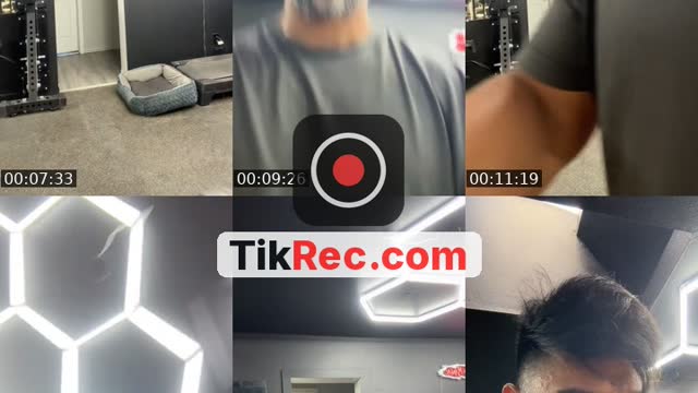 TikTok live: Gym time by @themaniac_physiqu3