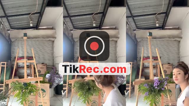 @putuliaa28 TikTok live