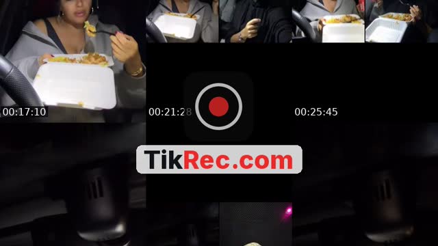 @queenofjetset TikTok live