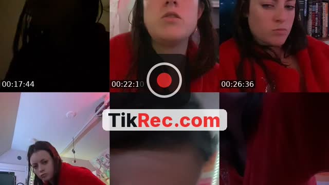 TikTok live: Cleaning by @abbeybabyxoxo