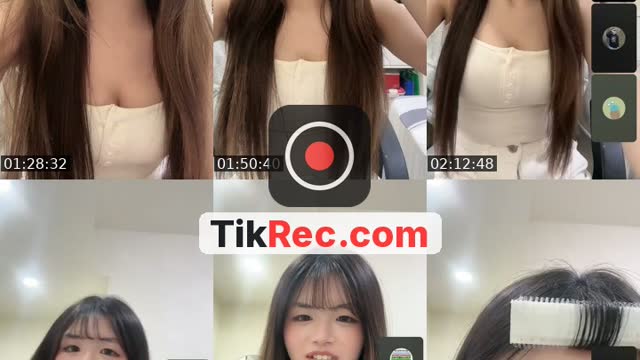 TikTok live: 嗨嗨 展館暗暗 by @_wcy.0427