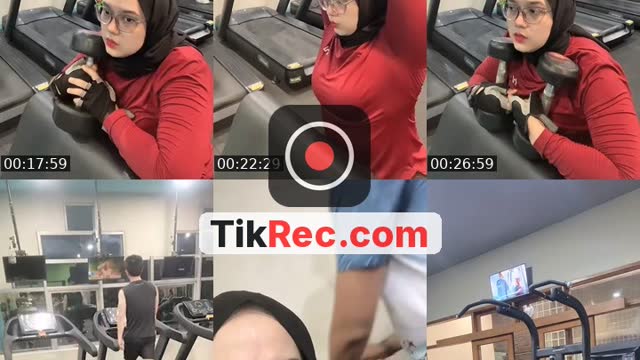 TikTok live: Bentar by @dinaknisa