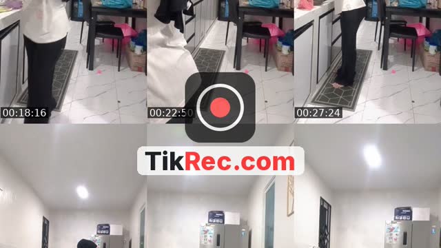 TikTok live: hy Genk 😁 by @patmaaisyah2