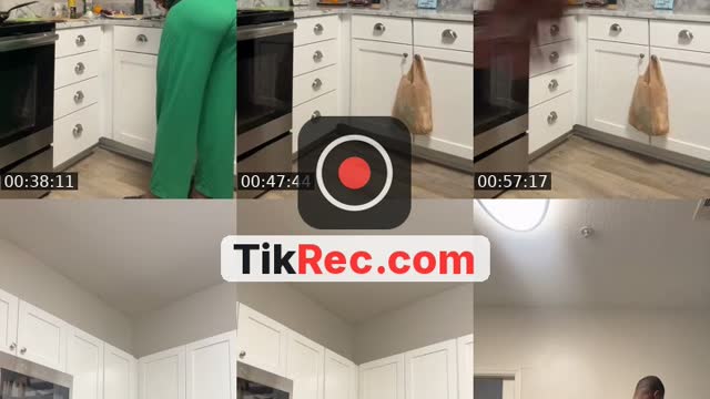 TikTok live: @willttravis (IG) by @trainwtravis