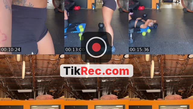 TikTok live: Train my clients with me by @shapedbykaylag