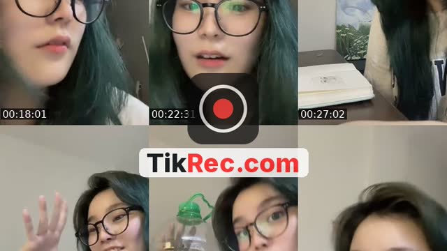 TikTok live: yap session + art progress by @ciel_llie