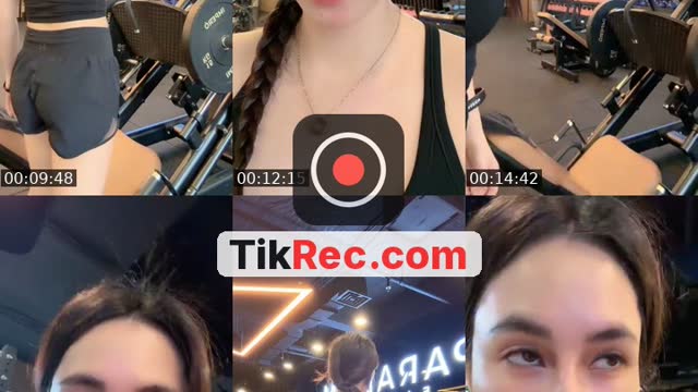 TikTok live: Sans by @nesyafeliciaa