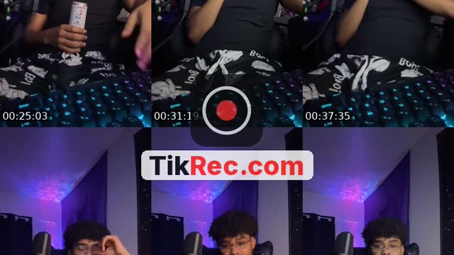 TikTok live: Chill gaming🎮 by @moonboyblu