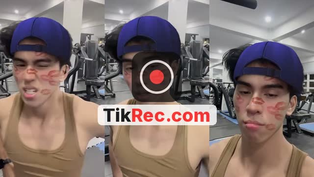 @kallvan8 TikTok live