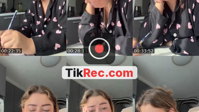 @xelena__mik TikTok live
