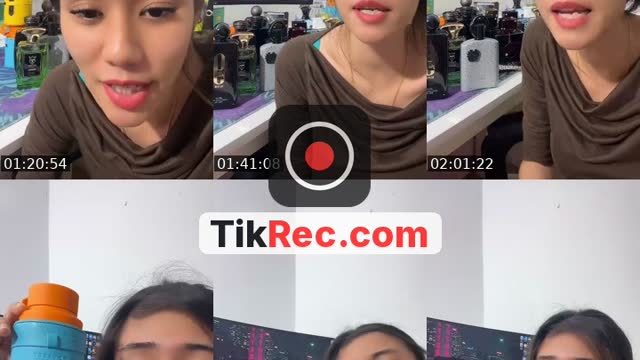 TikTok live: Hello akak abang by @nrmyztul_
