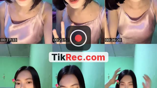 TikTok live: hallowww by @sally.amanda1