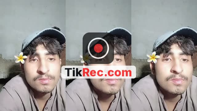 @i.hate.girl656 TikTok live
