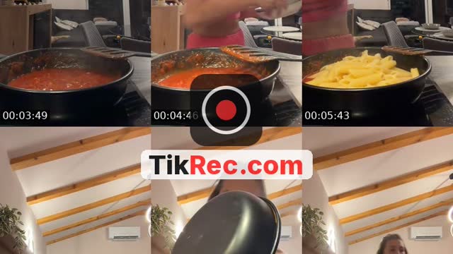 @julijanablzvc TikTok live