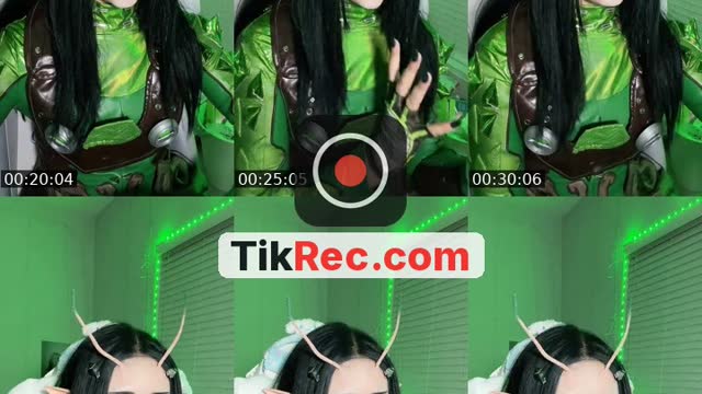 TikTok live: LIVE ON TWITCH by @kora.aura