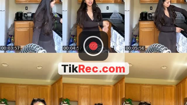 TikTok live: Breakfast by @sofiafreakingpeener