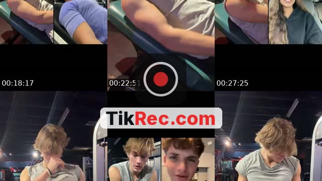 TikTok live: I NEED A TRICEP BITER by @colinwalling