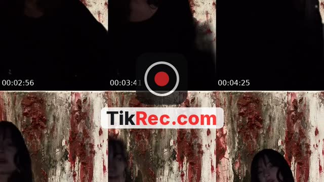 @wallbehaved TikTok live
