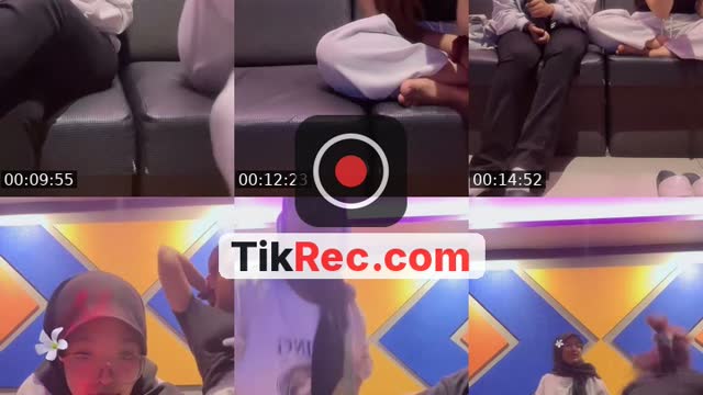 @00_sarahizziyani TikTok live from 2026-09-17