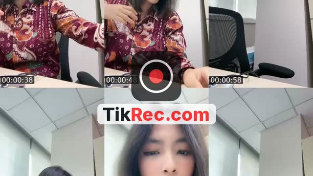 TikTok live: hah hih by @gothicsider