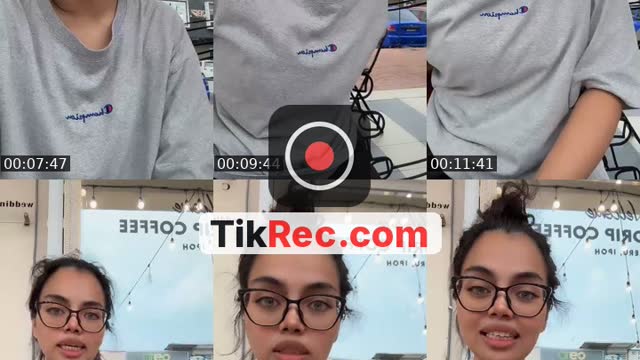 TikTok live: SPORTBRA HERE by @farahfendiii