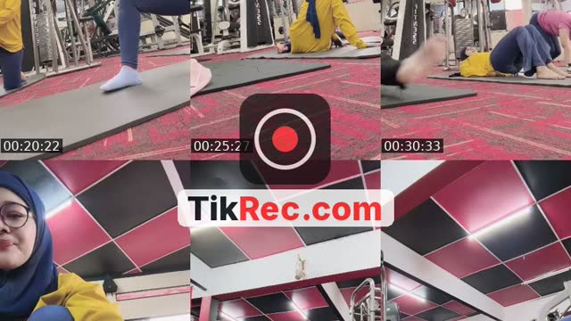 TikTok live: Exercise jelah by @dhiyasofeah