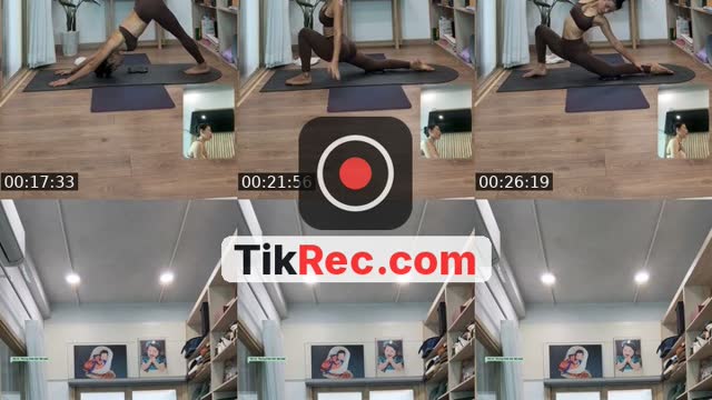TikTok live: Hiii by @phuongtrinhjolie