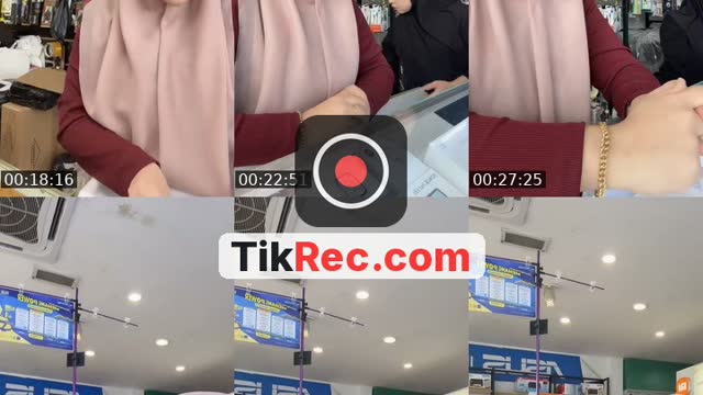 TikTok live: Bawa ak bcetaaa 🫠 by @anggundvh