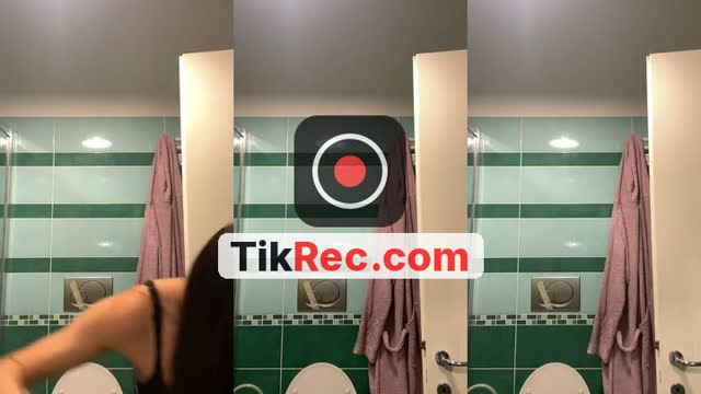@sabrina_rusti01 TikTok live